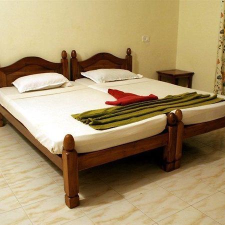 Hotel Colonia De Braganza Calangute Esterno foto