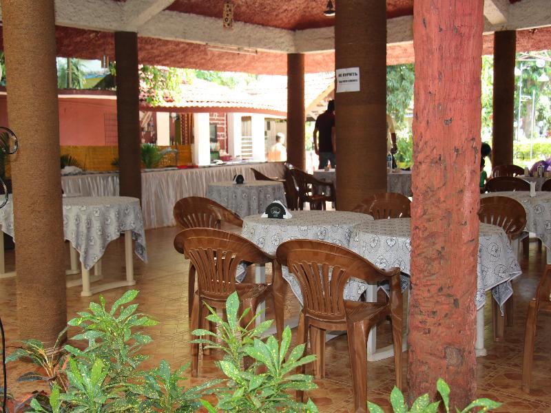 Hotel Colonia De Braganza Calangute Esterno foto